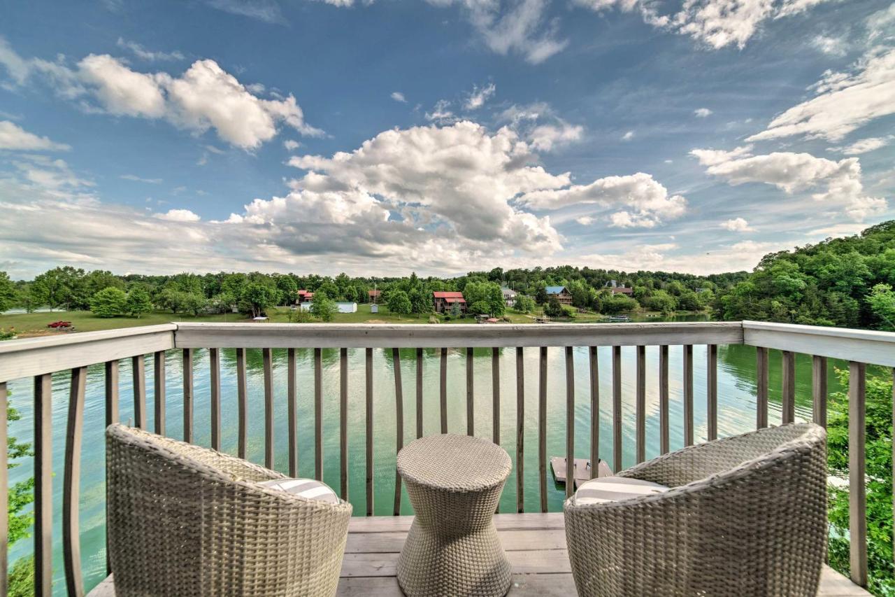Sevierville Lake House With Deck And Foosball Table! المظهر الخارجي الصورة