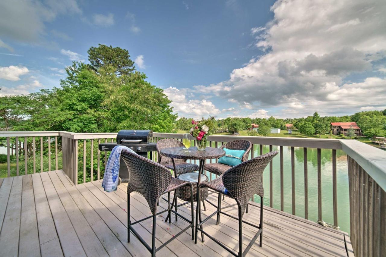 Sevierville Lake House With Deck And Foosball Table! المظهر الخارجي الصورة